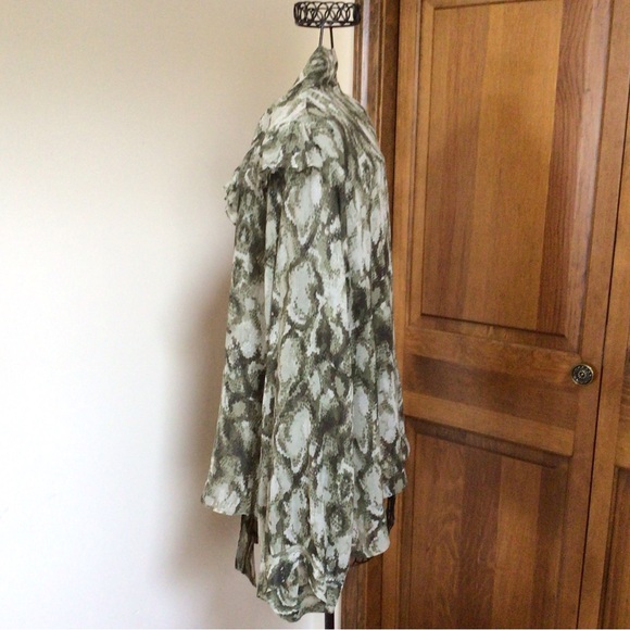 Nili Lotan Snake Print 100% Silk Chiffon Top Front Tie - Picture 4 of 7